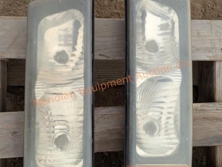 2--sets-of-chevrolet-cat-eye-headlights-image-7
