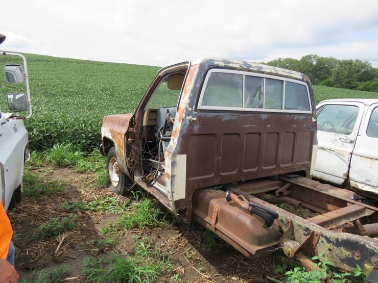 1977-chevrolet-c30-image-3
