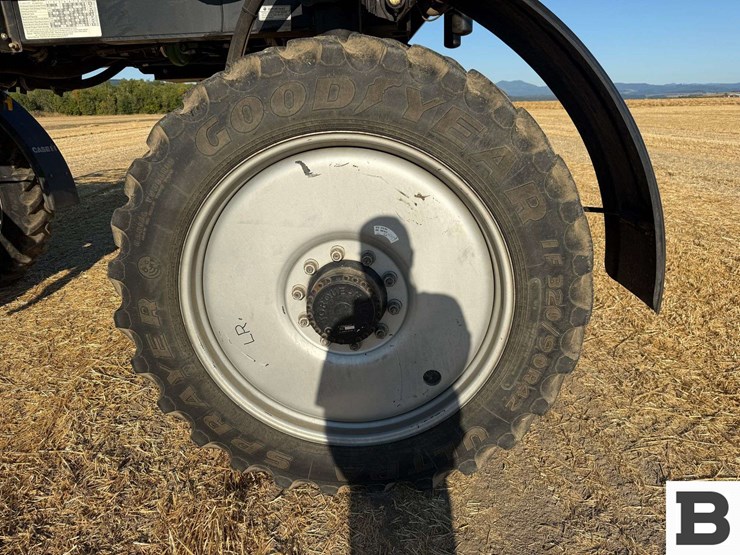 2018-case-ih-patriot-2250-image-21