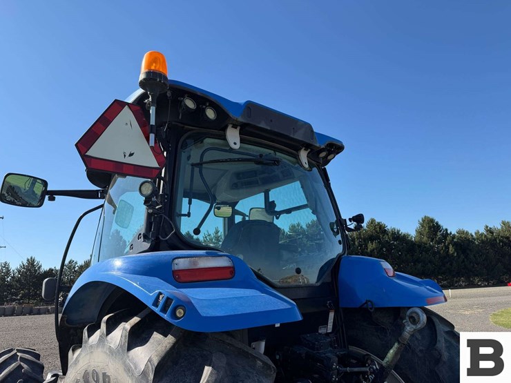 2016-new-holland-t6.145-image-32
