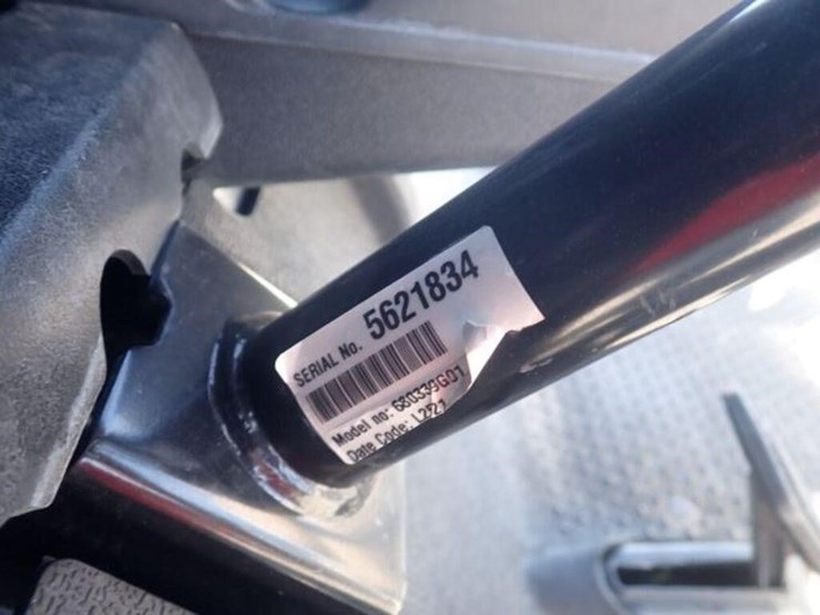2021-e-z-go-rxv-2-passenger-gas-golf-cart-5621834-image-9