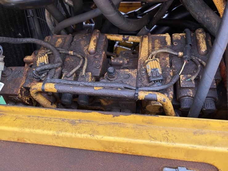 2009-deere-772g-image-79
