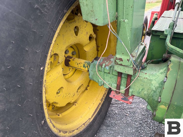 1978-john-deere-2840-image-34