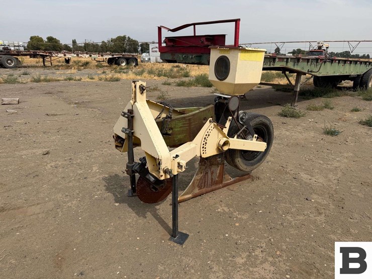 gopher-baiter-machine---hermiston,-or-image-1