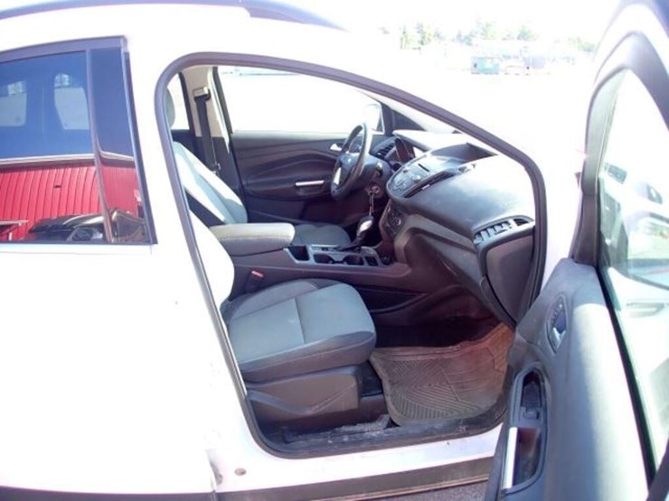 2018-ford-escape-image-34
