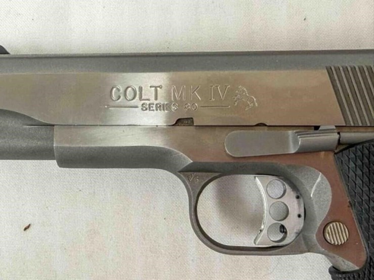 colt-mk-iv-series-80-45auto-pistol-image-6