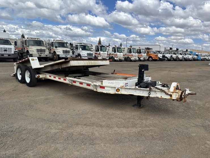 2015-towmaster-t16dt-image-2