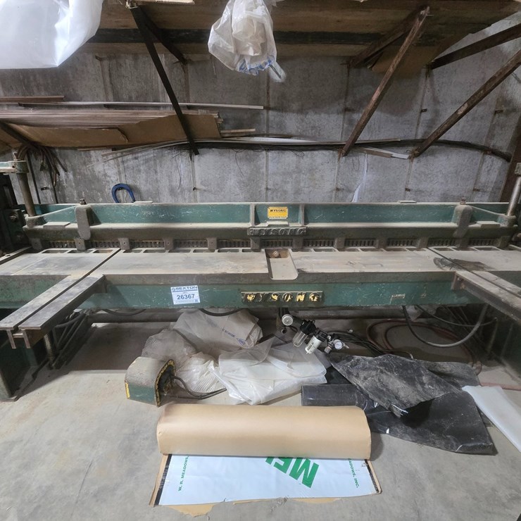 #26367 • 10' WYSONG Sheet Metal Shear