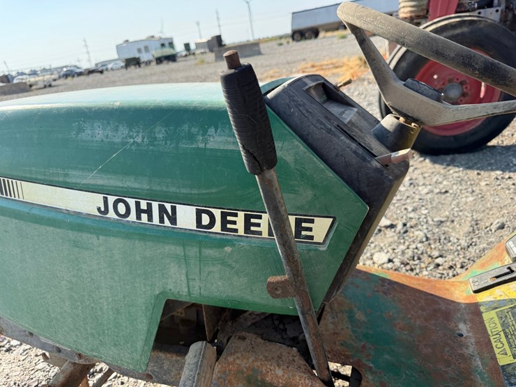 john-deere-130-image-8