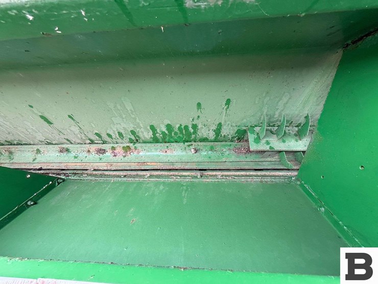 john-deere-8350-image-26