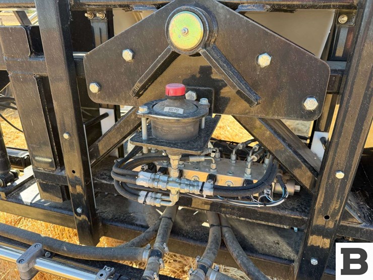ag-spray-equipment-7000-image-30