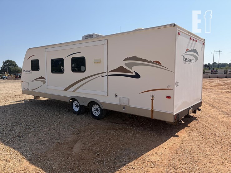 2007-keystone-rv-co-passport-ultra-lite-280bh-image-3