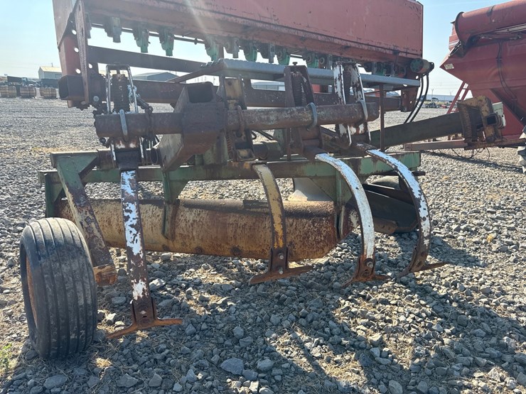 #49390-•-levee-squeezer-w/-seeder-inv#-49390-image-8