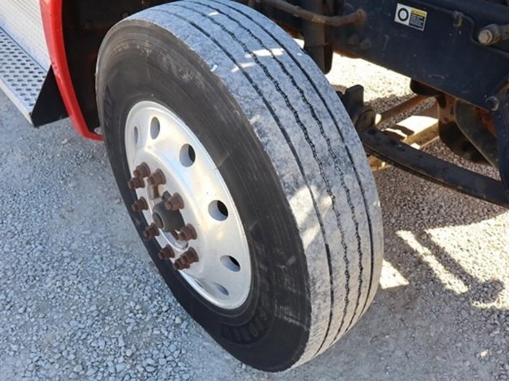 2015-kenworth-t880-image-15