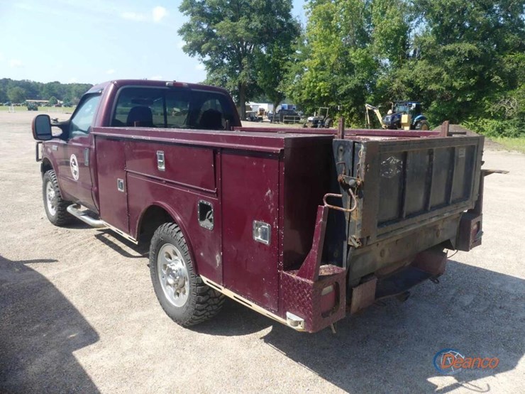 2005-ford-f350-image-3