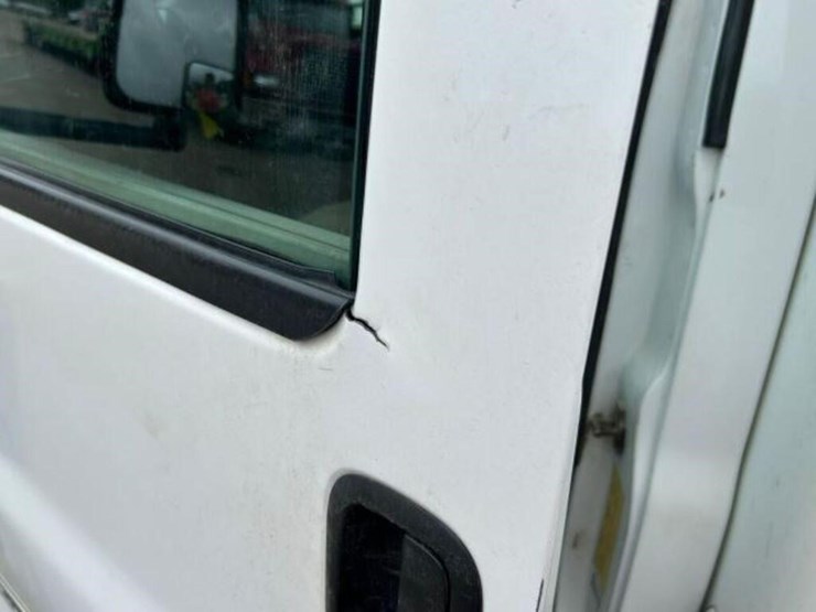 2014-gmc-4500-s/a-cube-van-1gd676cl8e1115764-image-80