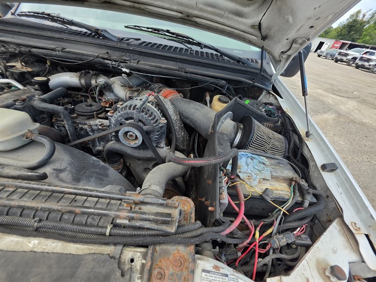 2001-ford-f350-image-27
