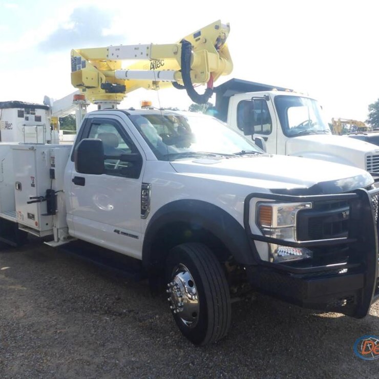 2020 FORD F550