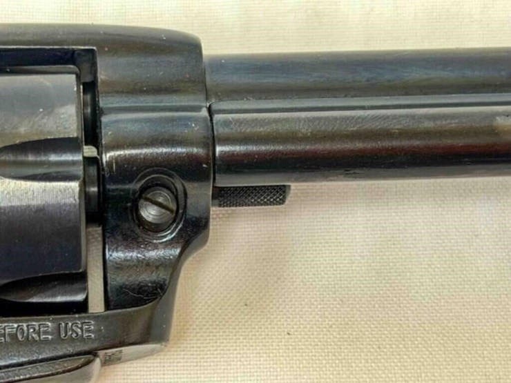heritage-rough-rider-22/22mag-revolver-image-16