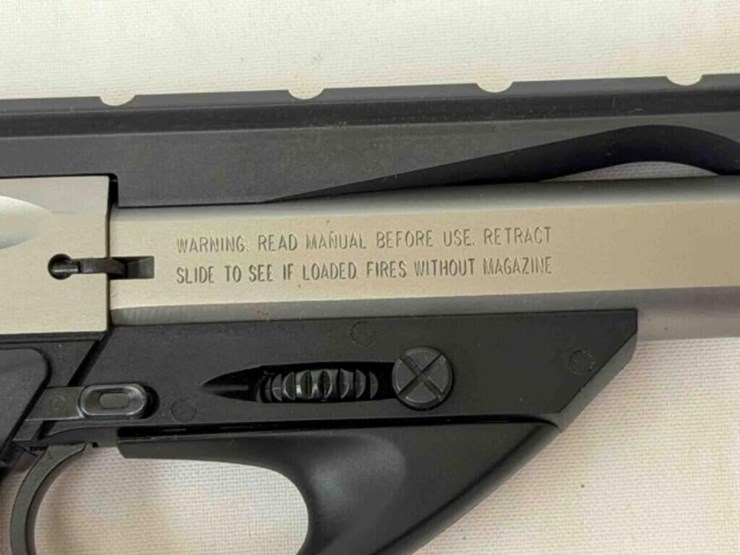 beretta-u22-neos-22lr-pistol-image-16