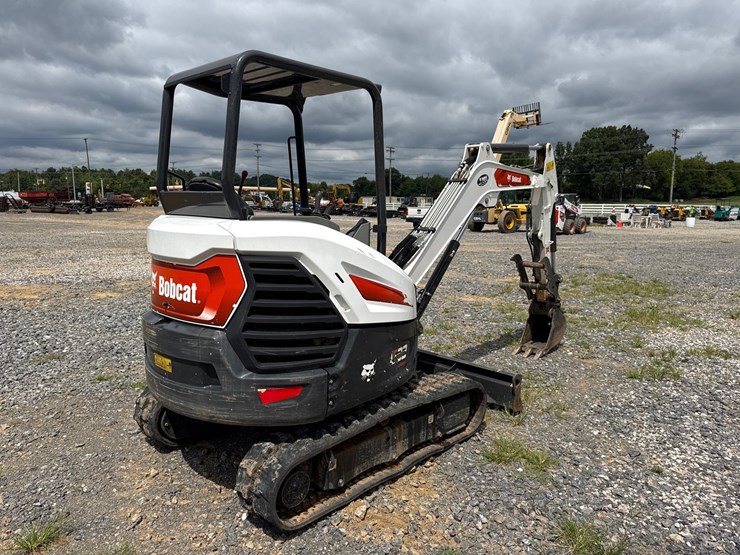 2023-bobcat-e32i-image-5