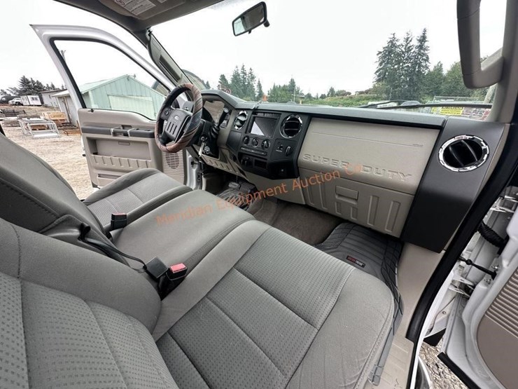 2010-ford-f250-image-37