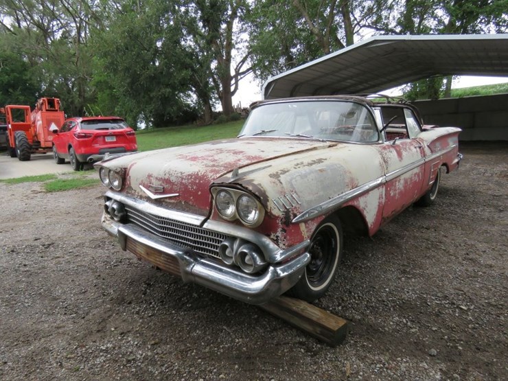 1958-chevrolet-impala-convertible-image-29