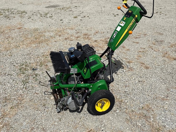 #1099-•-john-deere-180e-cut-walking-greensmower-image-7