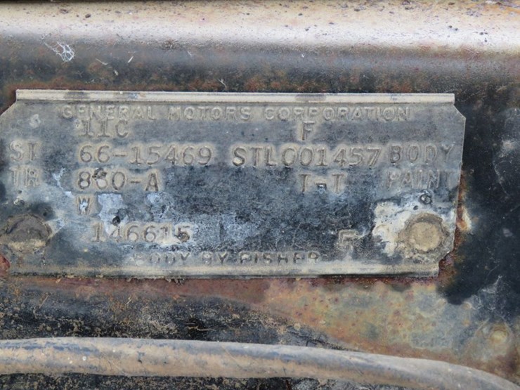 1966-chevrolet-biscayne-4dr-sedan-image-8
