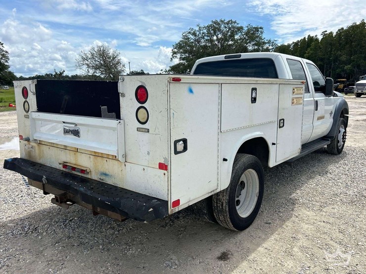 2016-ford-f550-image-3