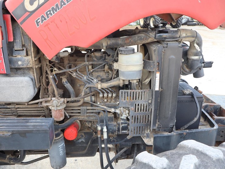 2011-case-ih-farmall-55-image-16