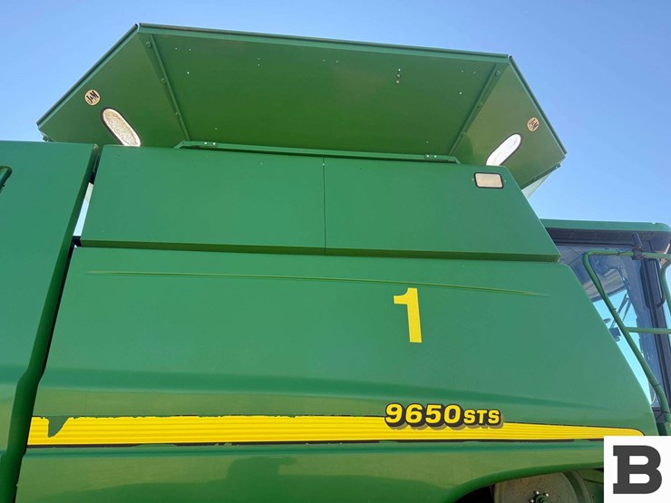 2000-john-deere-9650-sts-image-43