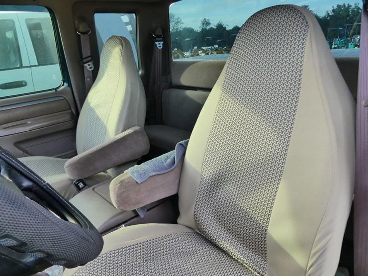 1995-ford-f150-xlt-image-9
