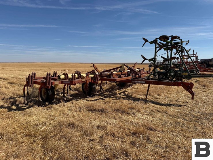 krause-2341-field-cultivator-image-7