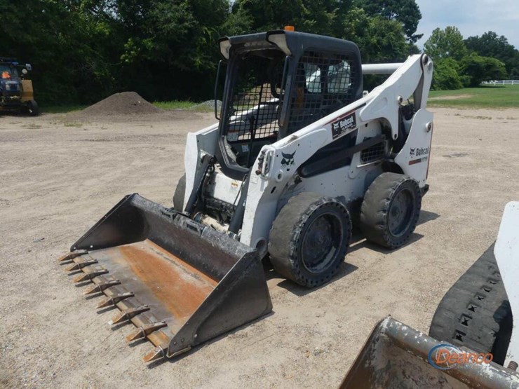 2013-bobcat-s770-image-16
