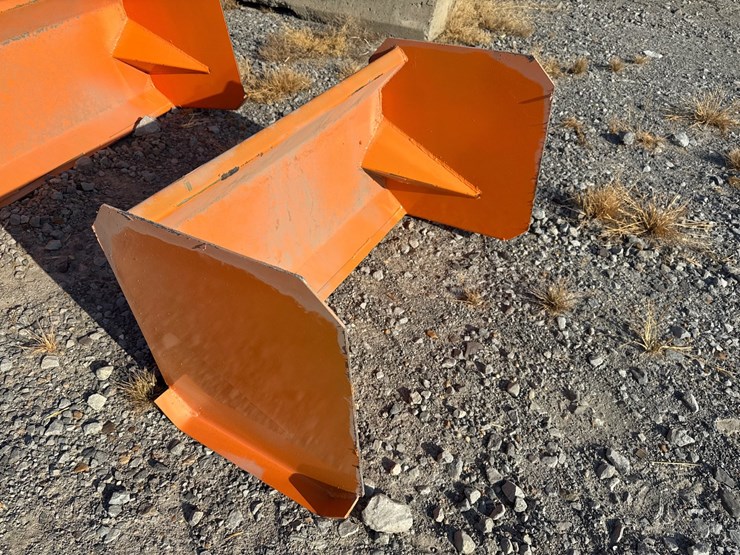 #97-•-36"-mini-skid-steer-snow-pusher-inv#54732-image-10