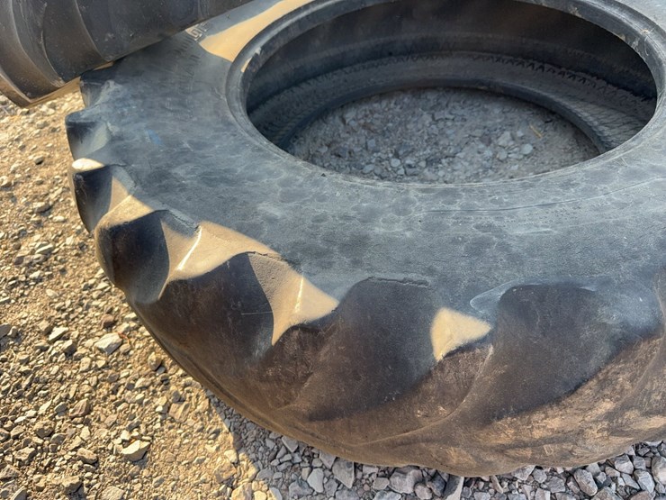 #47277-•-lot-of-(2)-16.9r30-tires-inv#47277-image-5