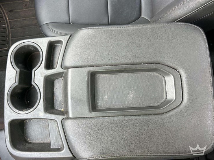 2019-chevrolet-silverado-1500-image-17