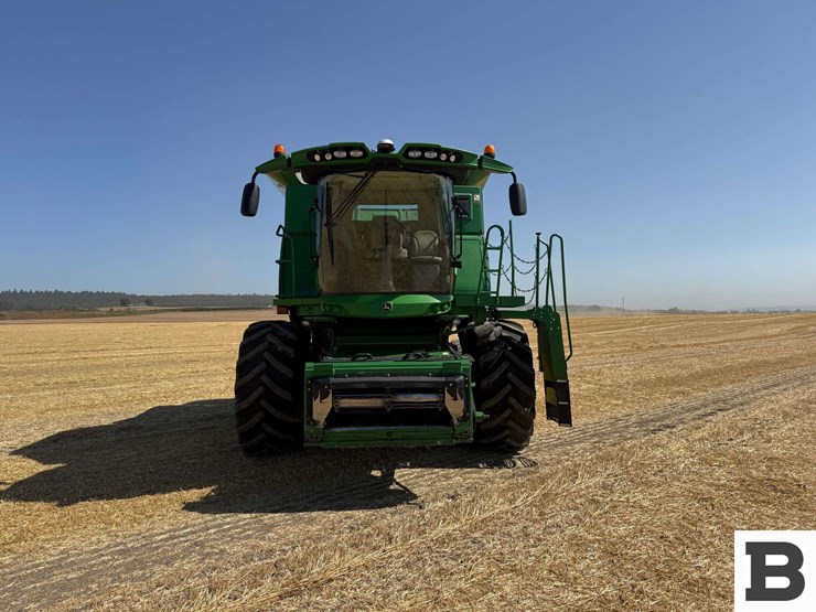 2014-john-deere-s660-image-8
