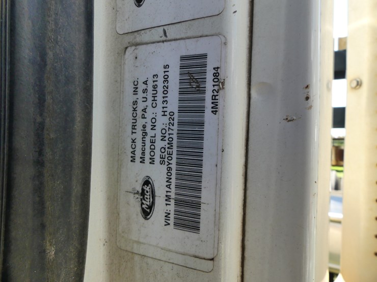 2014-mack-600-image-18