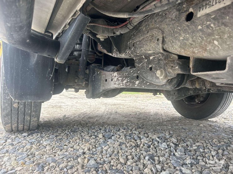 2017-ford-f550-image-29