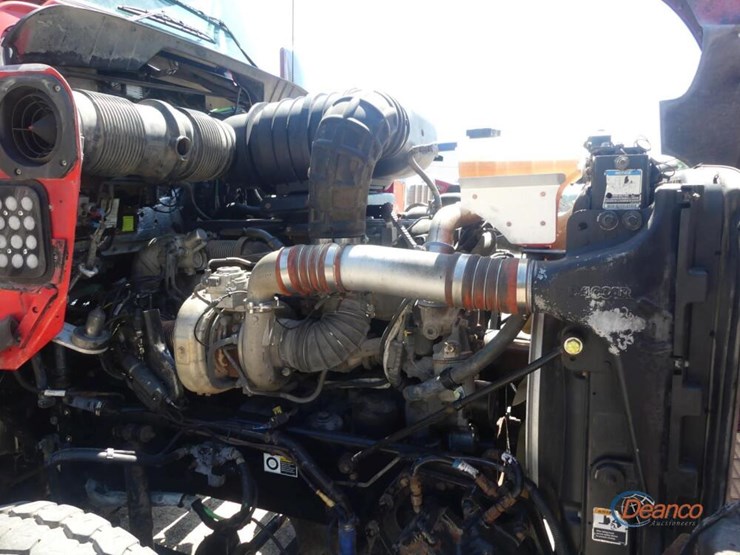 2012-kenworth-t800-image-16