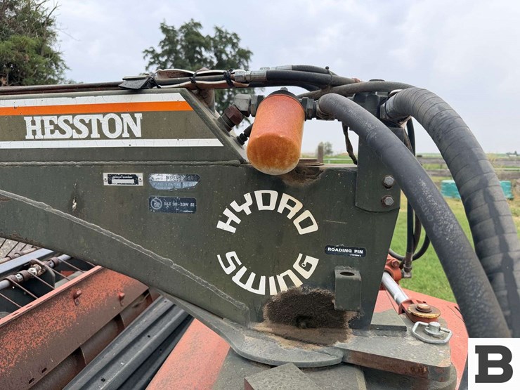 hesston-1160-image-44