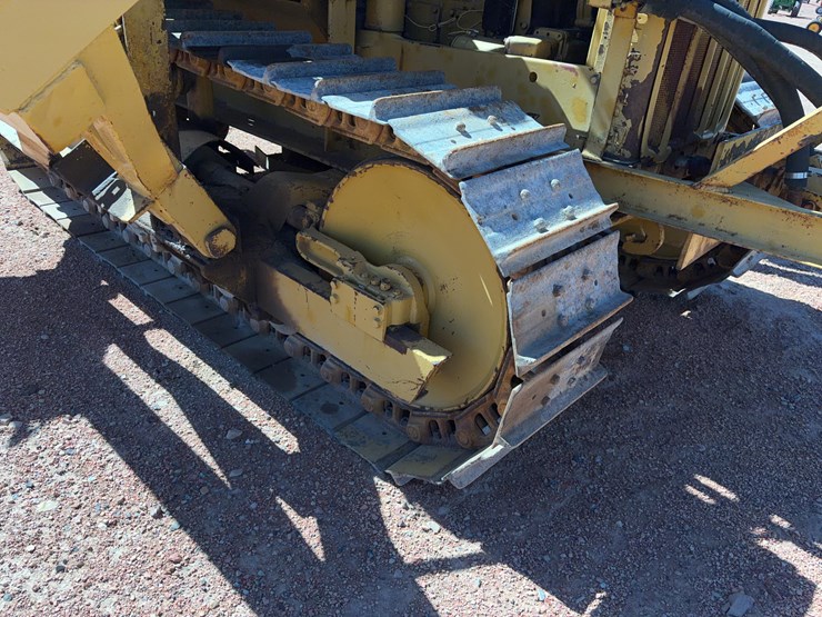 caterpillar-d4-image-7