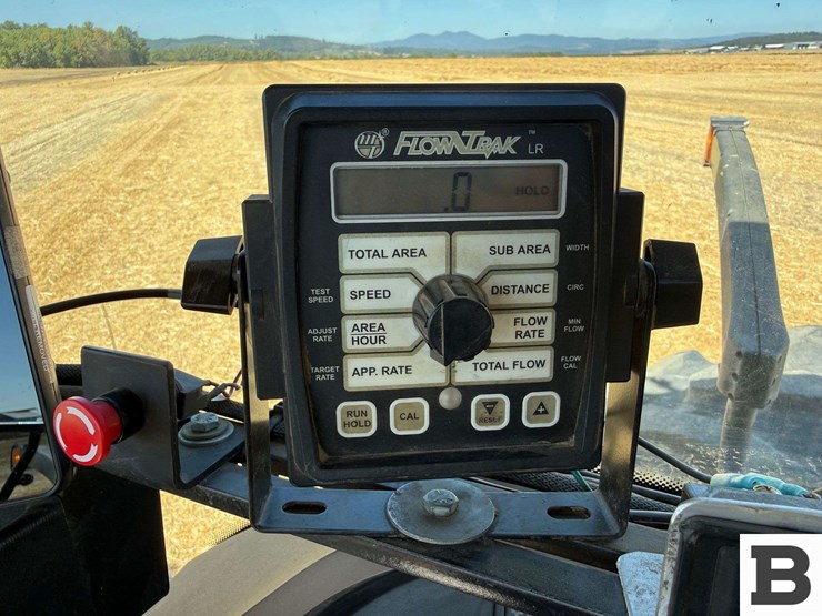 2001-john-deere-8110-image-66