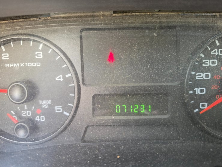 2006-ford-f550-image-50