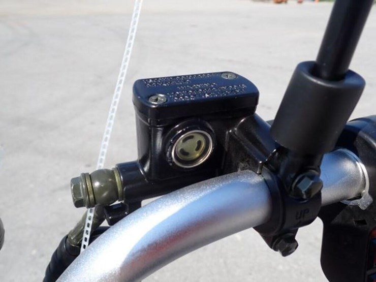 2024-shansu-youpi-60v-electric-tricycle-r36cp3010r-image-18