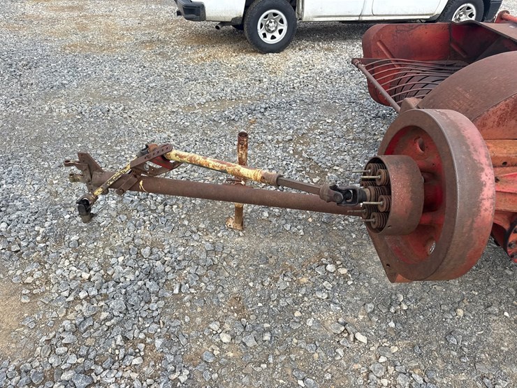massey-ferguson-10-image-5