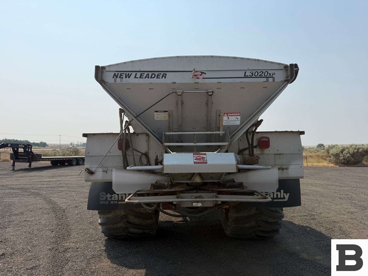 2007-sterling-l8500-image-4