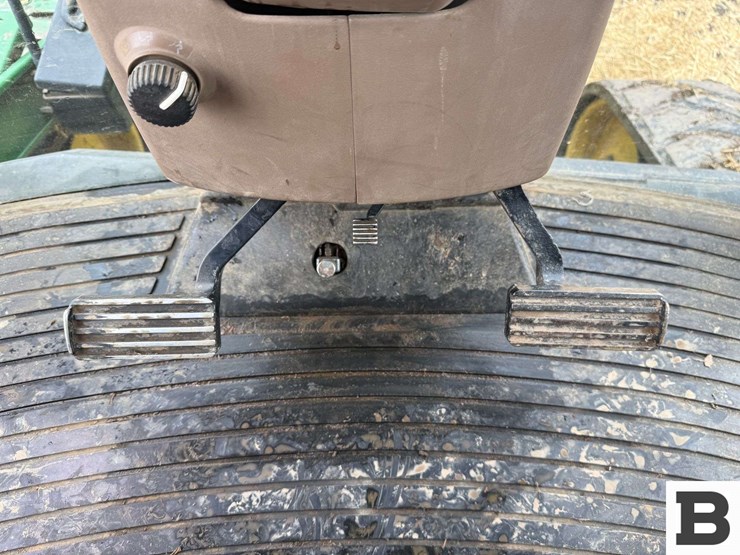 1997-john-deere-8400t-image-61